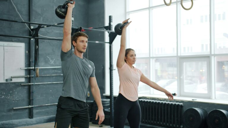 CrossFit vs HYROX vs Hybrid Training: Mana Cocok Buatmu?