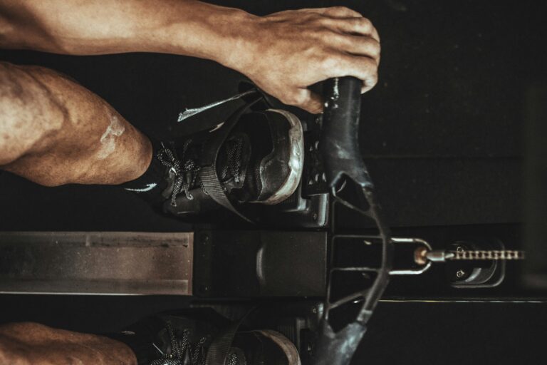 Rowing Machine SkiErg Air Bike Perbandingan: Cardio Terbaik?