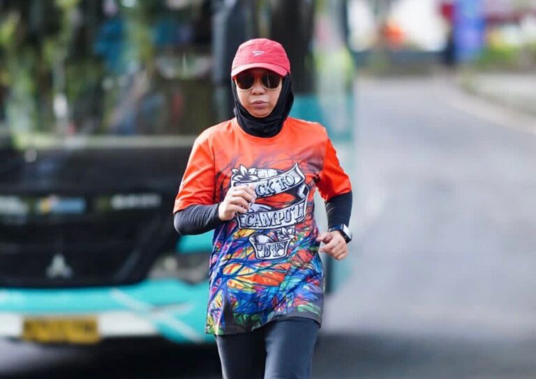 Kampus Unhas Jadi Peneduh bagi Pecinta Lari