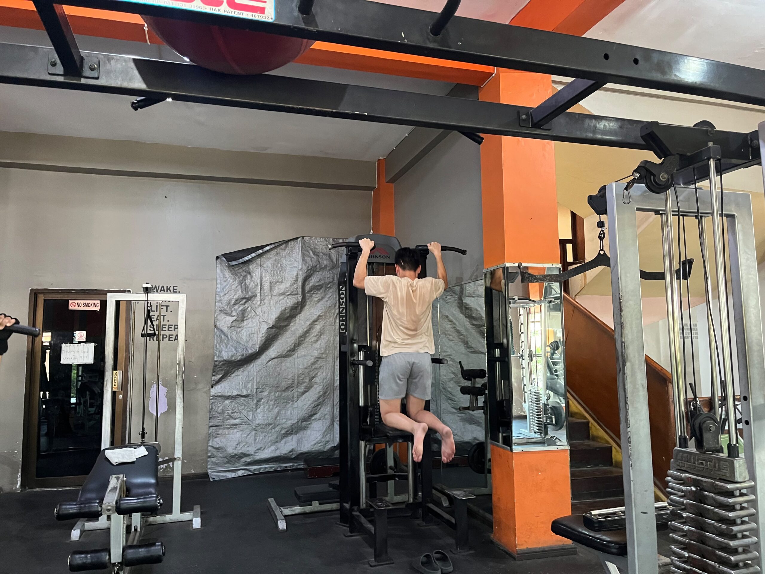 Mengapa “Gym Majapahit” Masih Diminati di Surabaya?