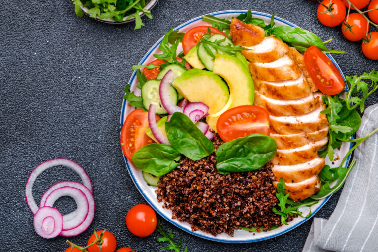 Makanan Sebelum Lomba HYROX: Panduan Lengkap Nutrisi Atlet dari Fisioterapis & Pelatih 20FIT
