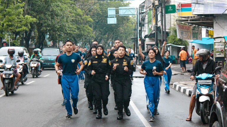 Semangat Bela Negara: Pelajaran Kebugaran dari Prajurit TNI AU yang Bisa Kamu Tiru di 20FIT