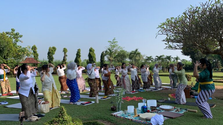 Perkembangan Yoga di Surabaya: Dari Aktivitas Pascapandemi hingga Gaya Hidup