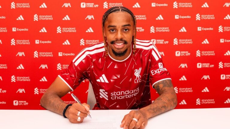 Resmi! Bradley Barcola Gabung Liverpool, Kapan Bisa Debut?