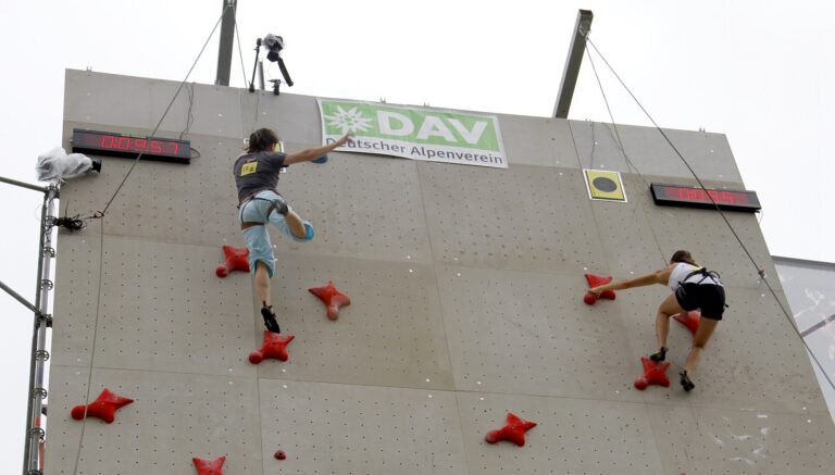 World Climbing Series 2026: Indonesia Dominan di Speed, Tinggal Final Santiago