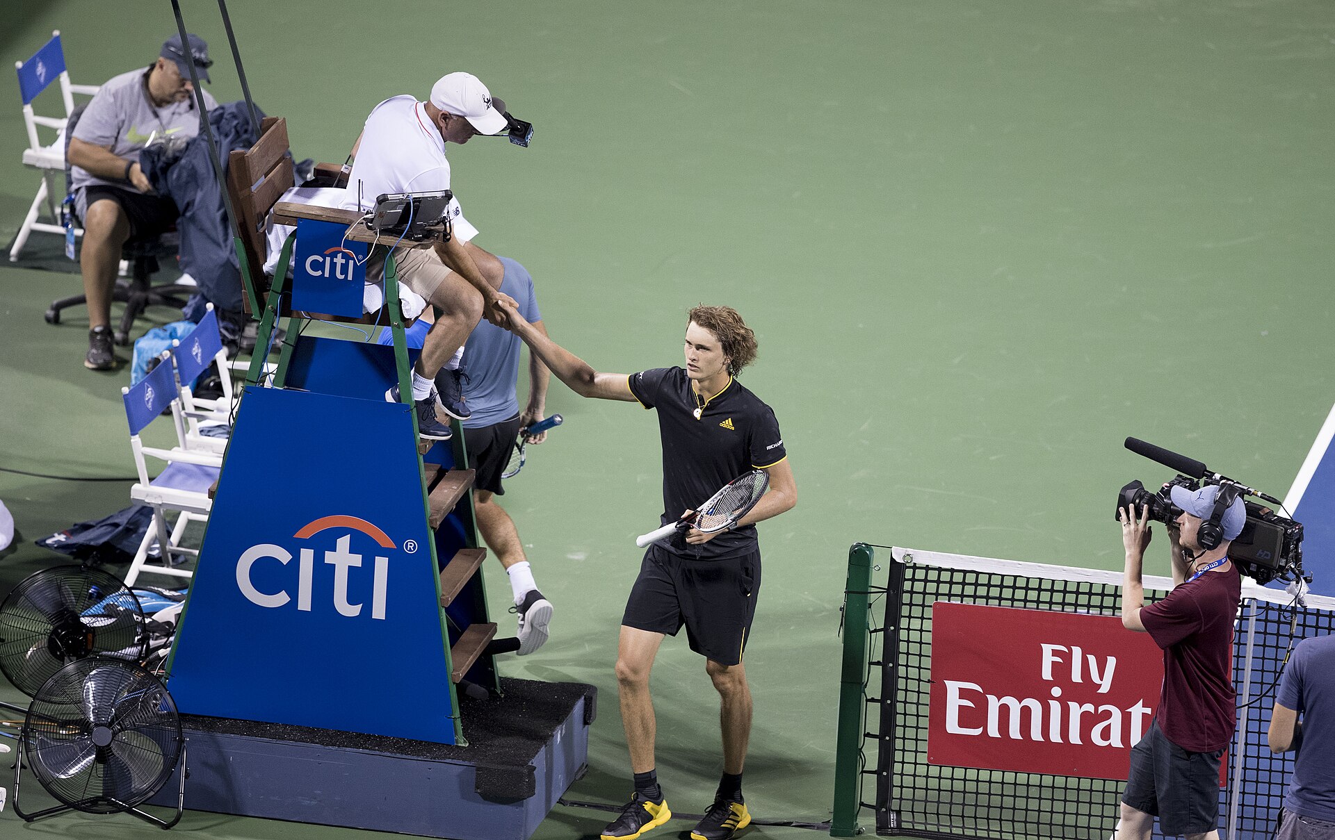 Alexander Zverev di lapangan keras (foto ilustrasi, Citi Open 2017), unggulan teratas Shanghai Masters 2026.