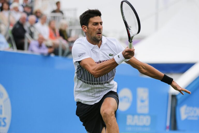 China Open 2026: Djokovic Pecahkan Rekor Nadal, Alcaraz ke Semifinal Tokyo